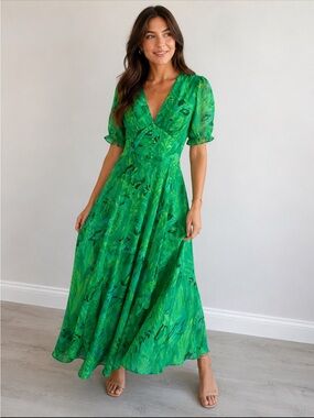 GOA Paris Green Chiffon Smocked Back Maxi Dress